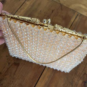 vintage Hong Kong handmade round beaded gold lining serpentine handled purse